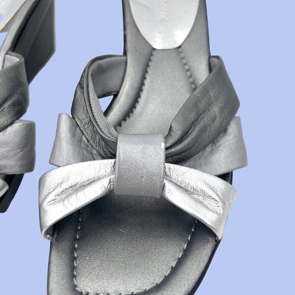 NWT LIZ CLAIBORNE FAYE METALLIC MULTI SILVER WEDGE SANDALS HEELS - 7 - Picture 6 of 11